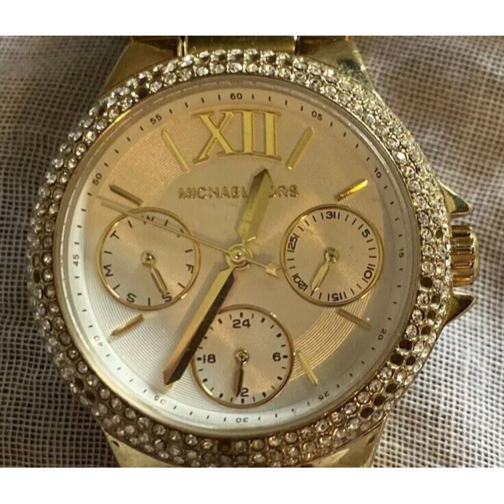 Michael Kors Camille Womens Chronograph Watch With Gold Band. MK-6844 5” Band